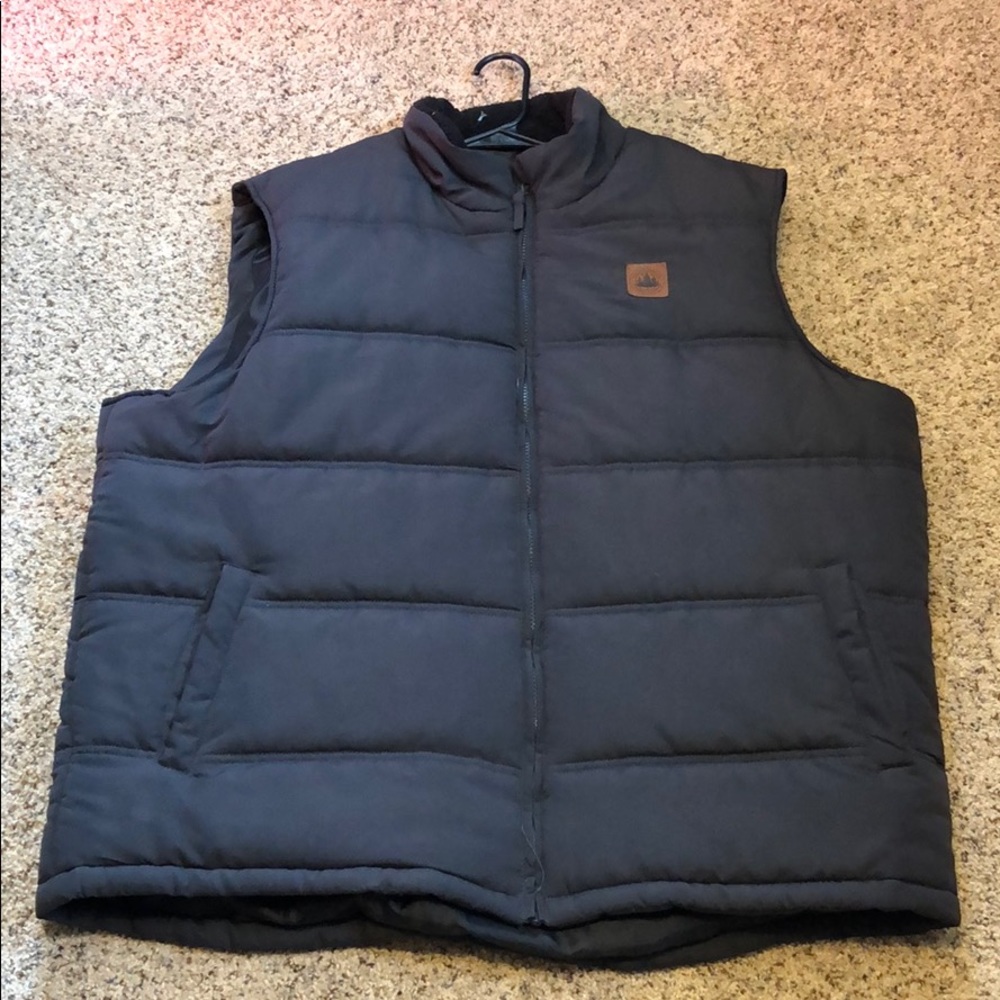 Field and Stream brand puffer vest